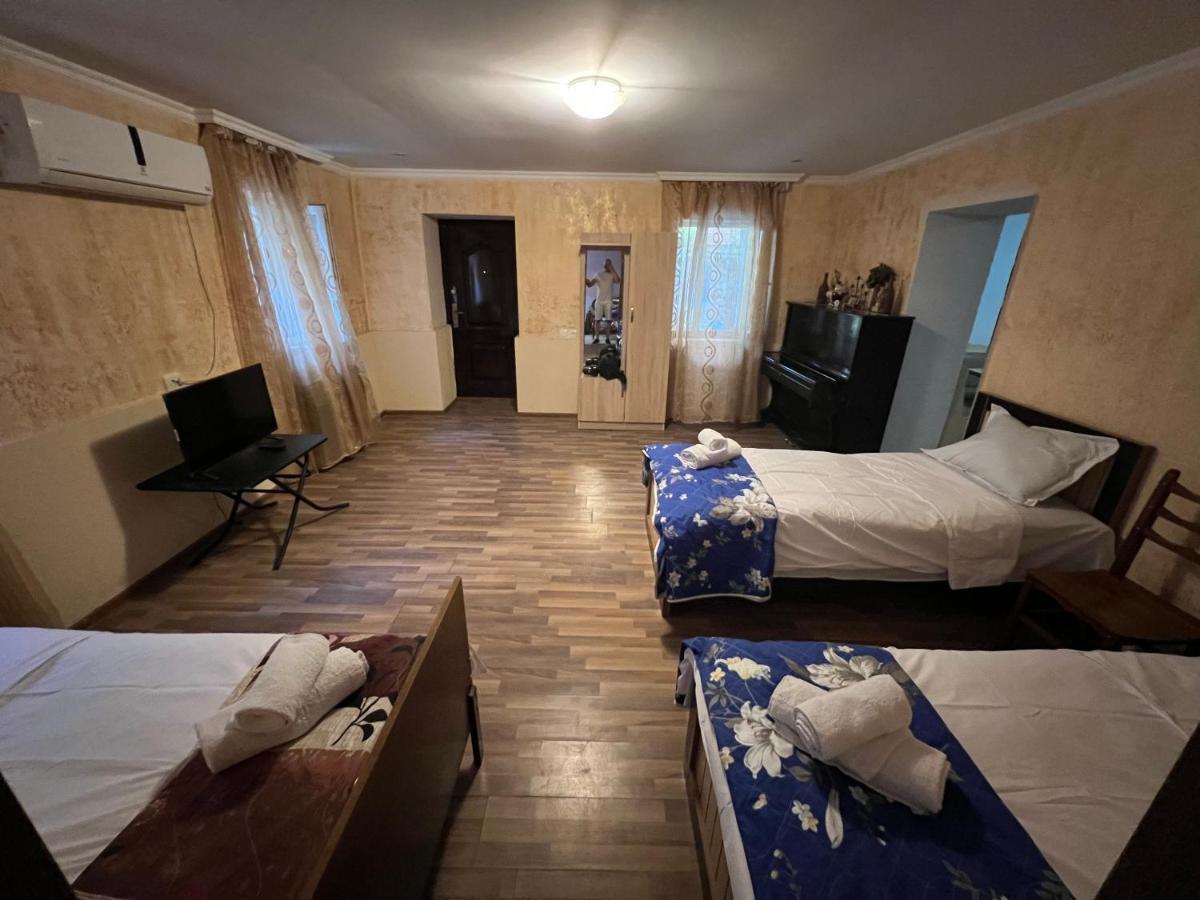 Cozy Apartment In The Centre Of קוטאיסי מראה חיצוני תמונה